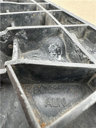 ŚLIZG AUDI A6 C5 LEWY 4B0.807.283B 1997-2004 ORYGINAŁ (17371377903)