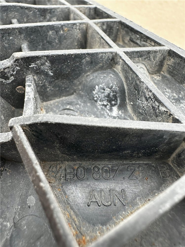 ŚLIZG AUDI A6 C5 LEWY 4B0.807.283B 1997-2004 ORYGINAŁ (17371377903)