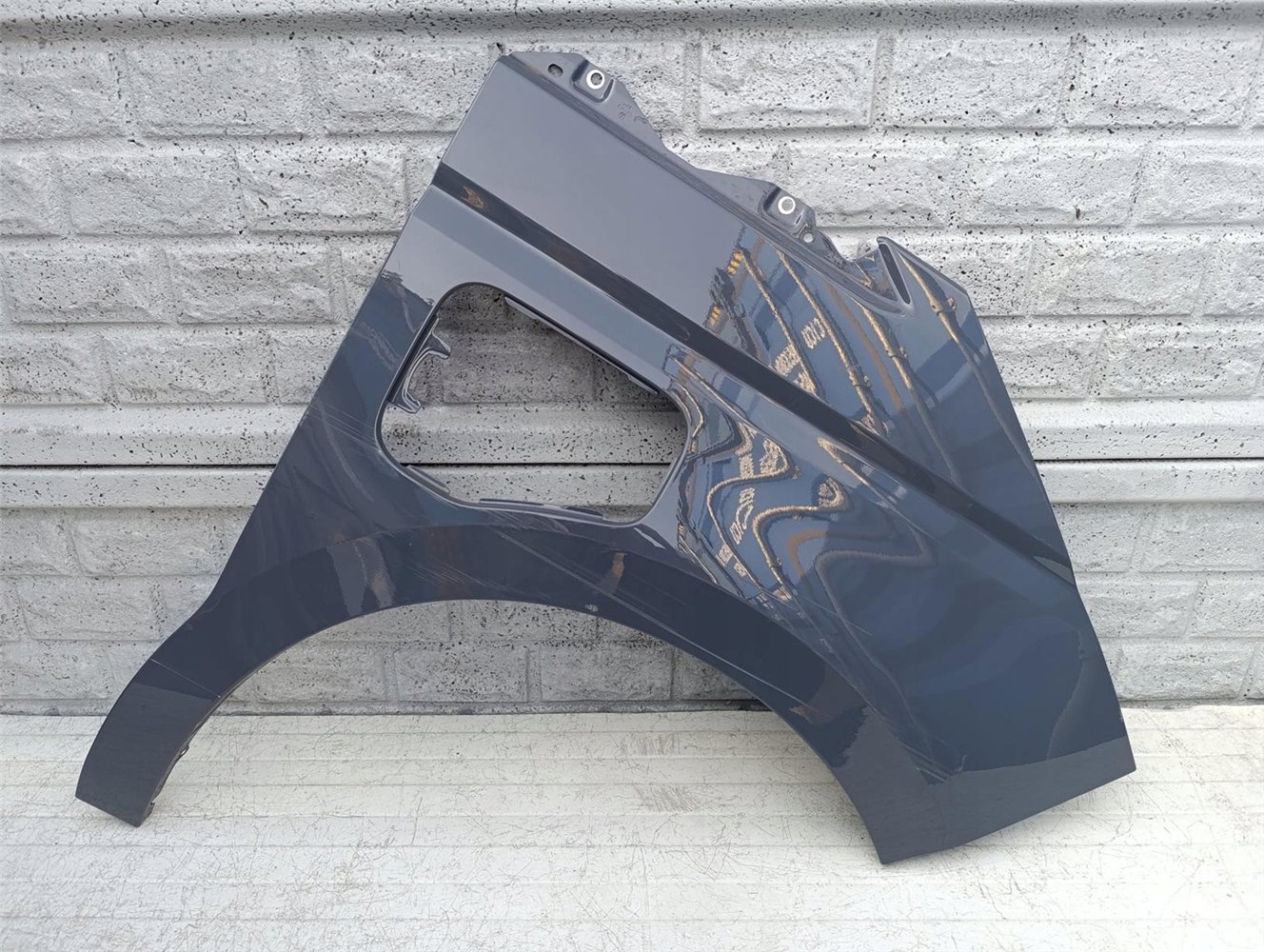 VW T7 7T MULTIVAN PLUG-IN E-HIBRID BŁOTNIK PRAWY ORYGINAŁ (17372011997)