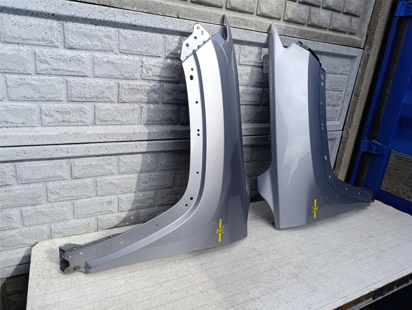 JEEP COMPASS 17-24 BŁOTNIK PRZEDNI PRAWY LEWY ORYGINAŁ (17379487641)