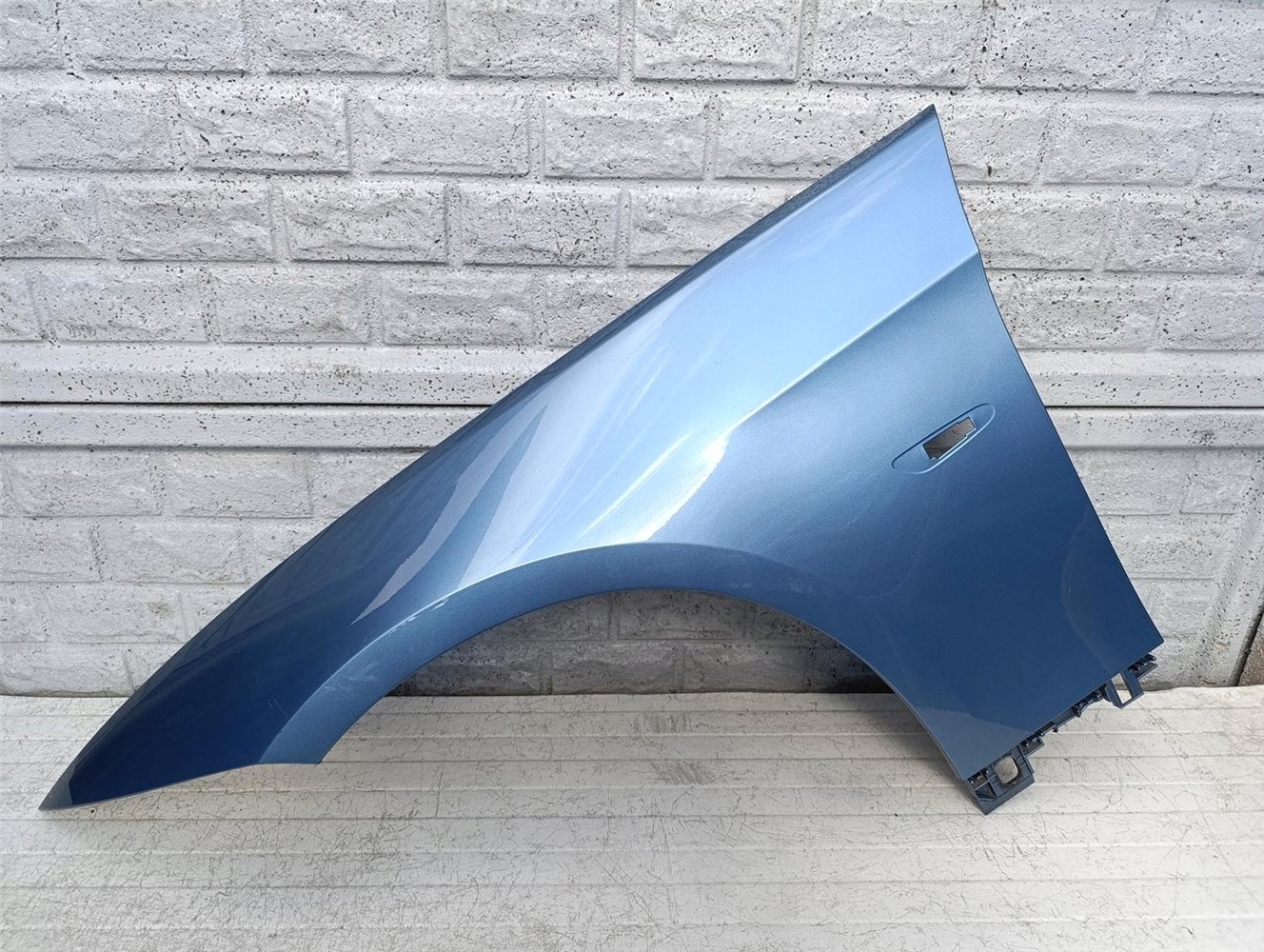 BMW 3 E92 E93 COUPE CABRIO BŁOTNIK PRZEDNI LEWY ORYGINAŁ (17379494268)