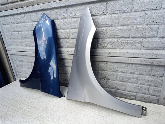 B KLASA W245 W B-KLASA W 245 BŁOTNIK PRZEDNI PRAWY LEWY ORYGINAŁ (17379500061)