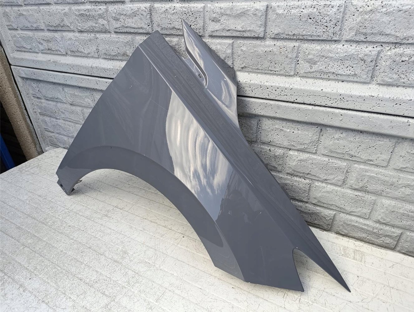 MG 4 MG4 2022-24 BŁOTNIK PRZEDNI PRAWY ORYGINAŁ (17379506045)