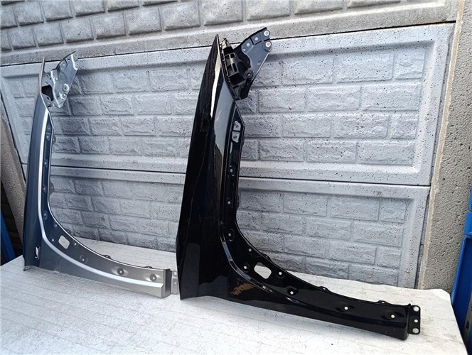 LEXUS UX 200 BŁOTNIK PRZEDNI PRAWY ORYGINAŁ (17379515972)