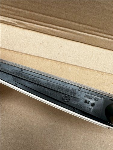 ALFA ROMEO 159 05-12r KIERUNKOWSKAZ MIGACZ BOCZNY ORYGINAŁ (17381448797)