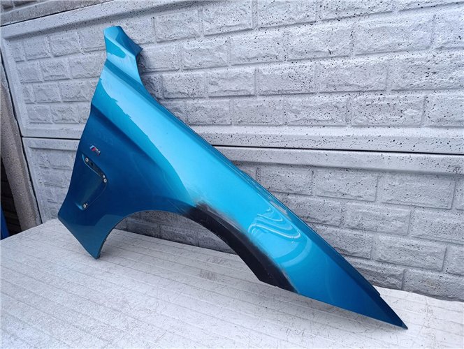 BMW IV 4 F32 F33 F36 BŁOTNIK PRAWY PRZEDNI ORYGINAŁ (17381985397)