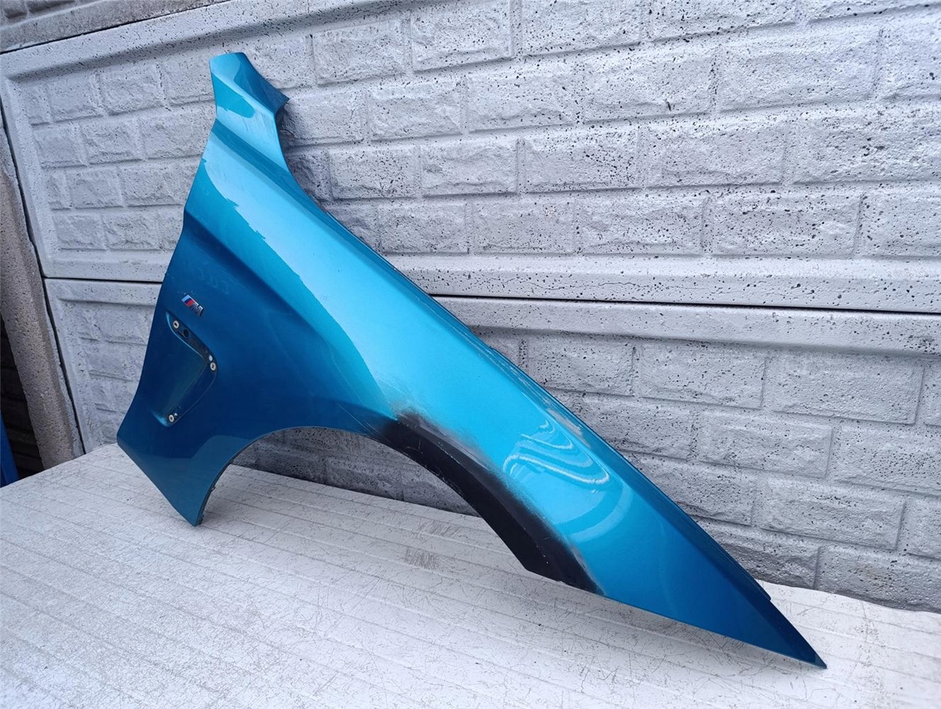 BMW IV 4 F32 F33 F36 BŁOTNIK PRAWY PRZEDNI ORYGINAŁ (17381985397)