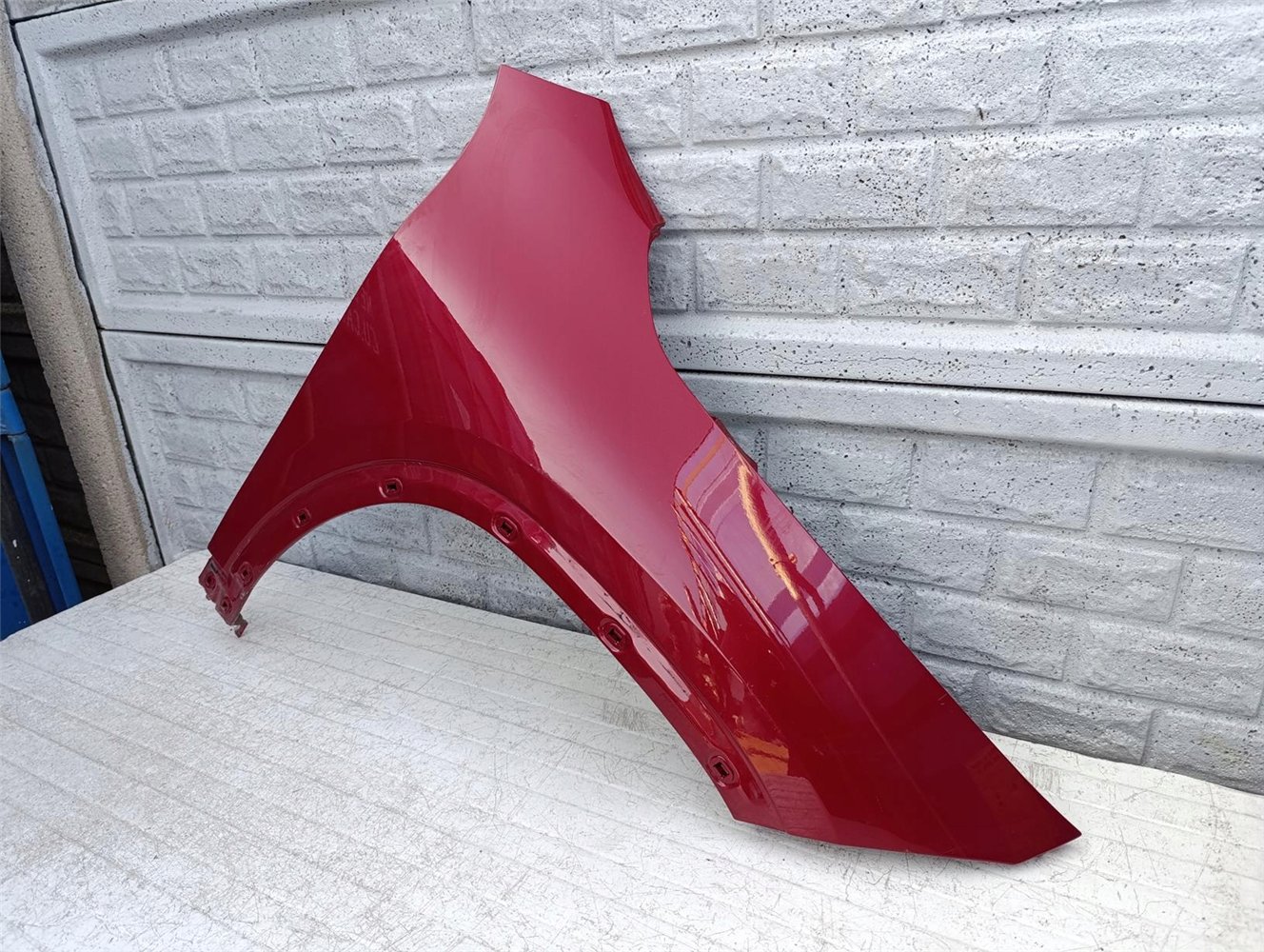 MERCEDES GLA 247 W247 21-24 BŁOTNIK PRAWY PRZEDNI ORYGINAŁ (17382001018)