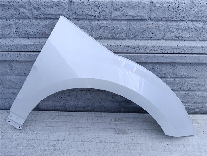 VOLVO EX30 2023- BŁOTNIK PRZEDNI PRAWY ORYGINAŁ (17382022622)