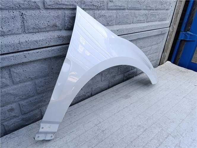 VOLVO EX30 2023- BŁOTNIK PRZEDNI PRAWY ORYGINAŁ (17382022622)