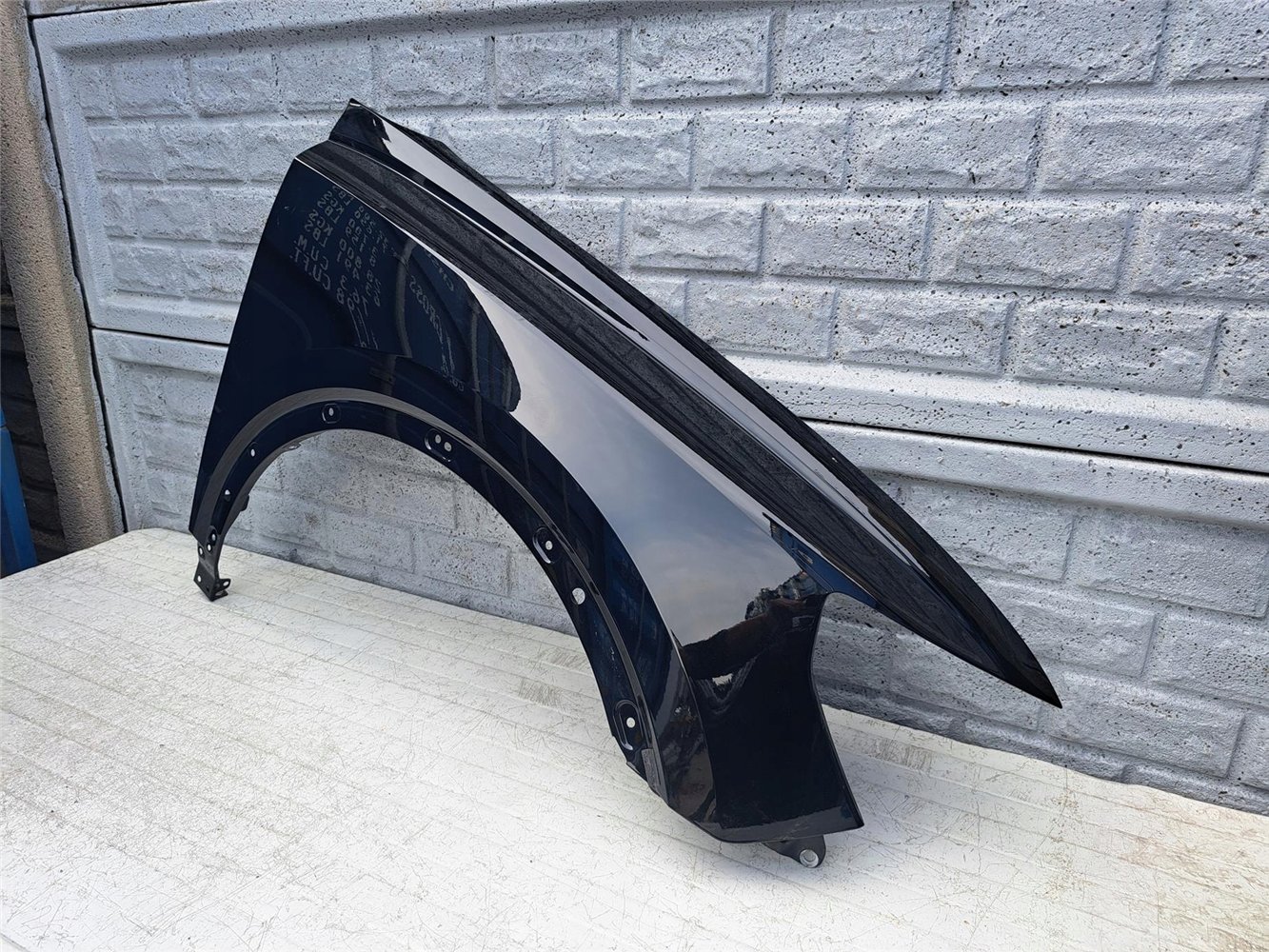 AUDI Q3 Q 3 II 83A 2018-2024 BŁOTNIK PRAWY PRZEDNI ORYGINAŁ (17387327637)