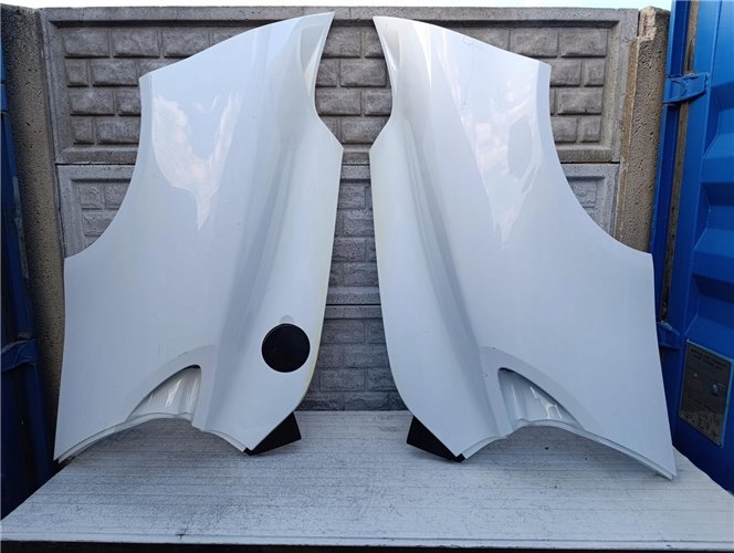 ALFA ROMEO 4C 4 C BŁOTNIK TYLNI LEWY PRAWY ORYGINAŁ (17387329315)