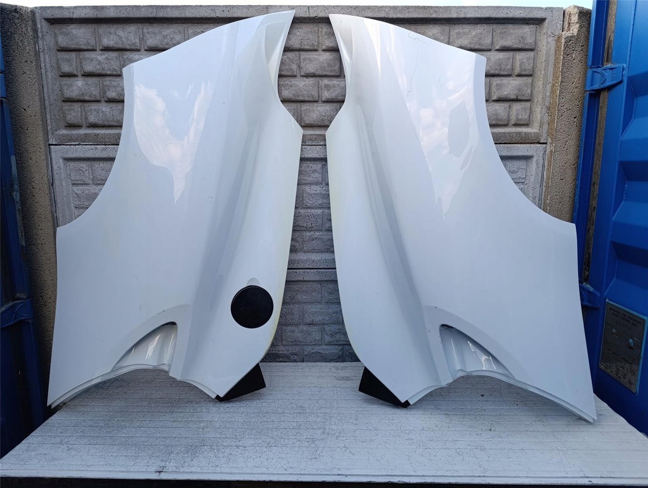 ALFA ROMEO 4C 4 C BŁOTNIK TYLNI LEWY PRAWY ORYGINAŁ (17387329315)