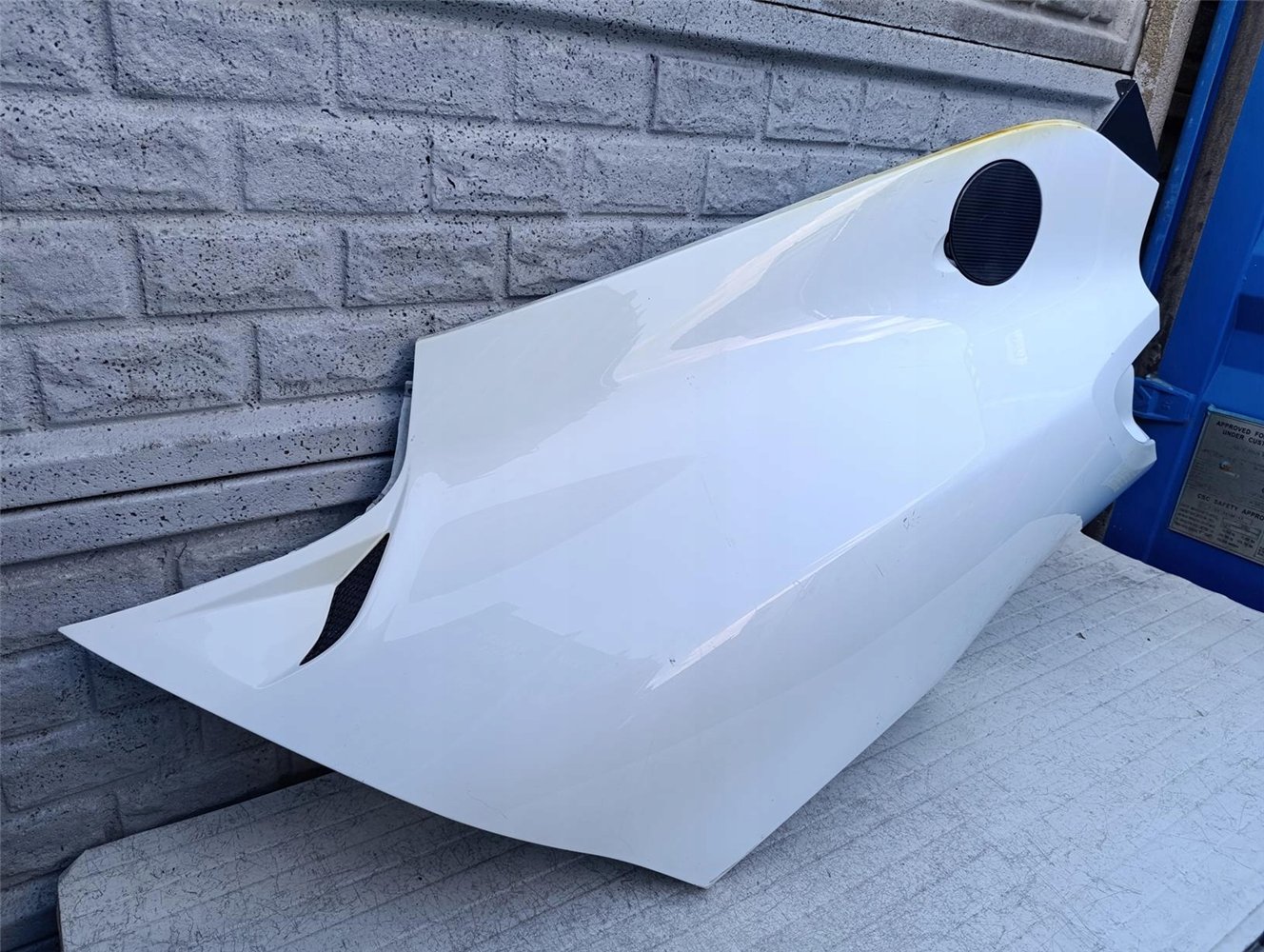 ALFA ROMEO 4C 4 C BŁOTNIK TYLNI LEWY PRAWY ORYGINAŁ (17387329315)