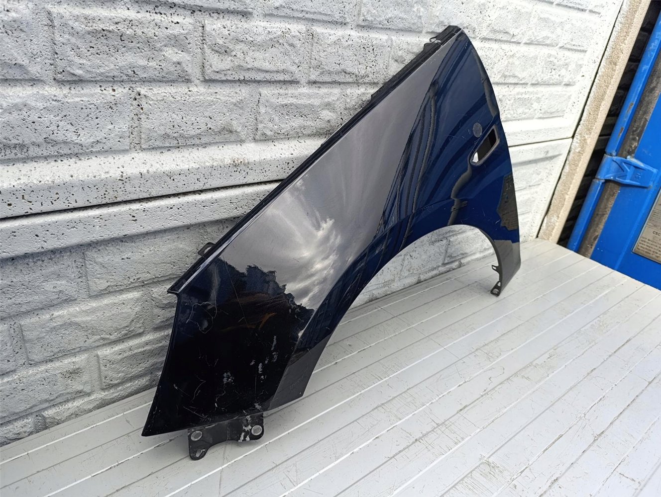 OPEL ASTRA K 5 2015-2021 BŁOTNIK LEWY PRZEDNI ORYGINAŁ (17390350007)