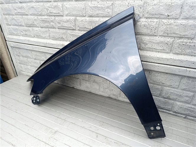 VOLVO V40 S50 BŁOTNIK PRZEDNI LEWY ORYGINAŁ (17391048814)