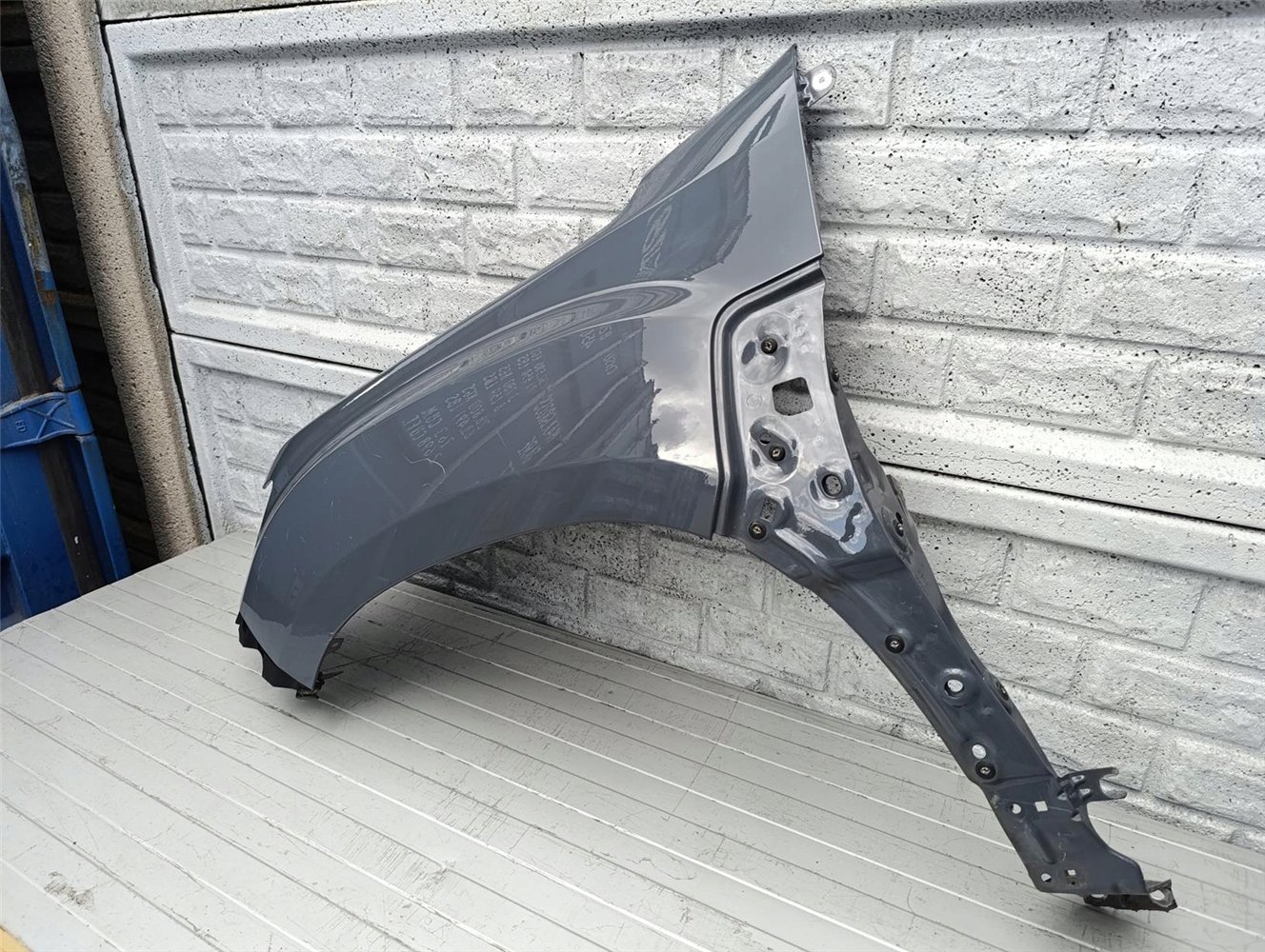 DACIA DUSTER II 2 2017-2023 BŁOTNIK LEWY PRZEDNI ORYGINAŁ (17392718198)