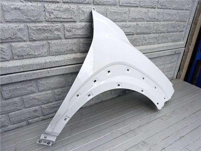 HYUNDAI KONA 2018-2024 BŁOTNIK PRAWY PRZEDNI ORYGINAŁ (17392737750)