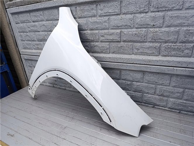 MERCEDES GLB 247 X247 BŁOTNIK PRAWY PRZEDNI ORYGINAŁ (17392753012)