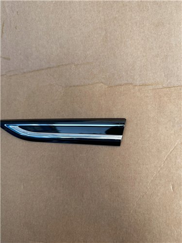 VW ARTEON LISTWA BŁOTNIKA LEWA PRZÓD ORYGINAŁ (17392768832)