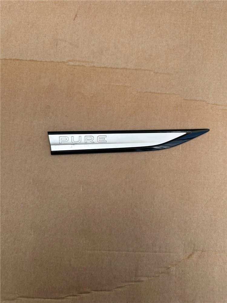 VW ID.3 ID3 PURE LISTWA EMBLEMAT LOGO NA BŁOTNIK PRAWY PRZÓD /G ORYGINAŁ (17392784590)