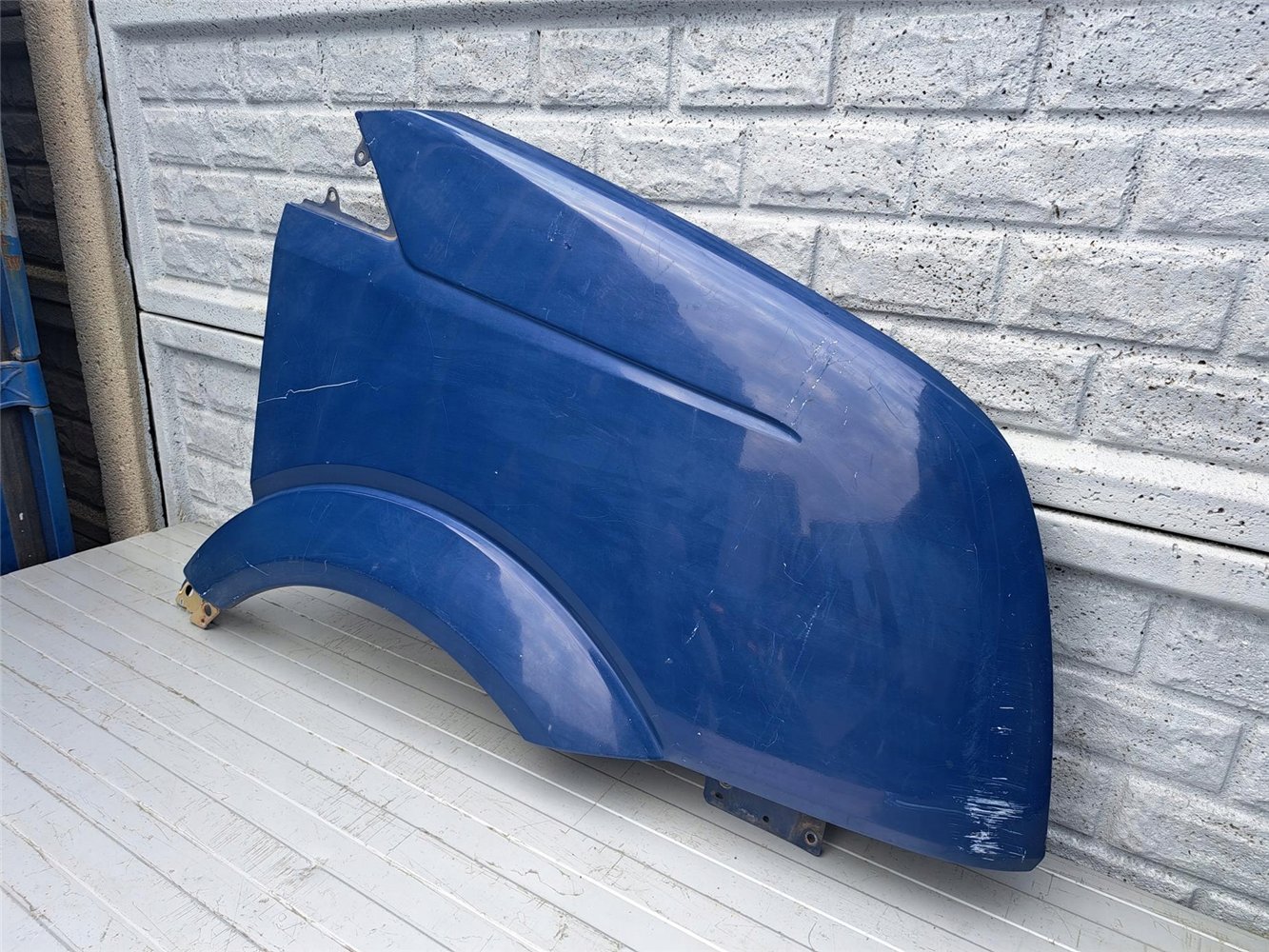 VW CRAFTER 2006 – 2016 BŁOTNIK PRAWY PRZEDNI ORYGINAŁ (17399971257)