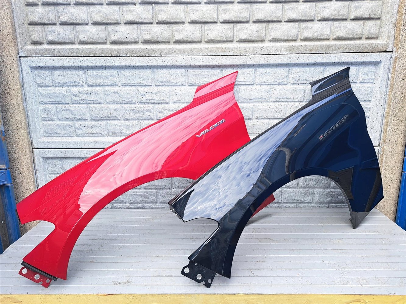 ALFA ROMEO GIULIA BŁOTNIK LEWY PRZEDNI ORYGINAŁ (17399976107)