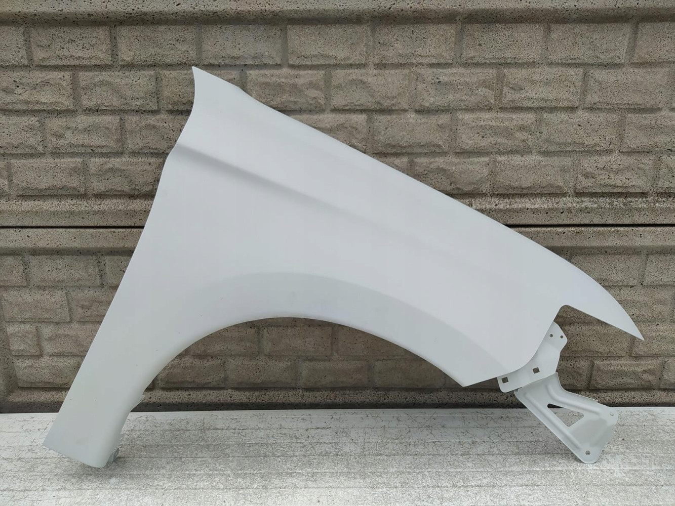 MITSUBISHI OUTLANDER 13-20 LIFT BŁOTNIK PRAWY - (12230903606)