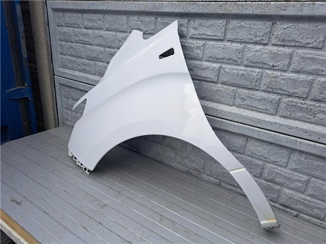 HYUNDAI H1 H-1 18-22 BŁOTNIK PRZEDNI LEWY ORYGINAŁ (17399984028)