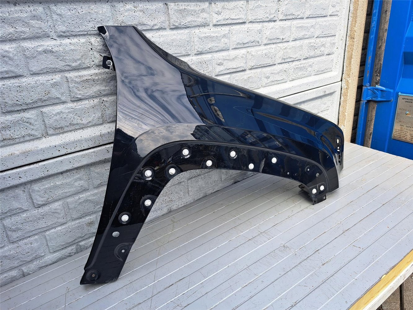 JEEP RENEGADE 14 - 24 BŁOTNIK PRZEDNI PRAWY ORYGINAŁ (17399996388)