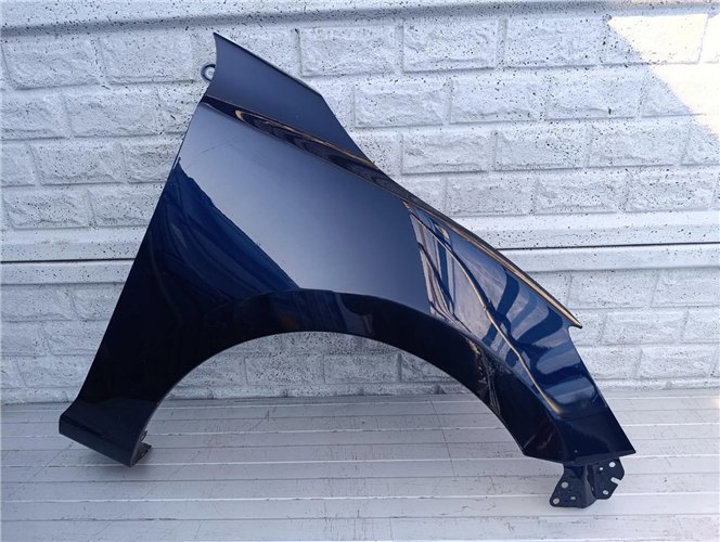 MAZDA 2 II 2015-2022 BŁOTNIK PRAWY PRZEDNI ORYGINAŁ (17400867186)