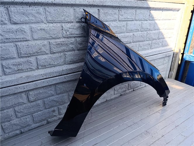 MAZDA 2 II 2015-2022 BŁOTNIK PRAWY PRZEDNI ORYGINAŁ (17400867186)