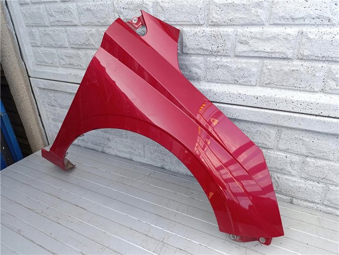 HYUNDAI I20 21-24 BŁOTNIK PRZEDNI PRAWY ORYGINAŁ (17400887558)