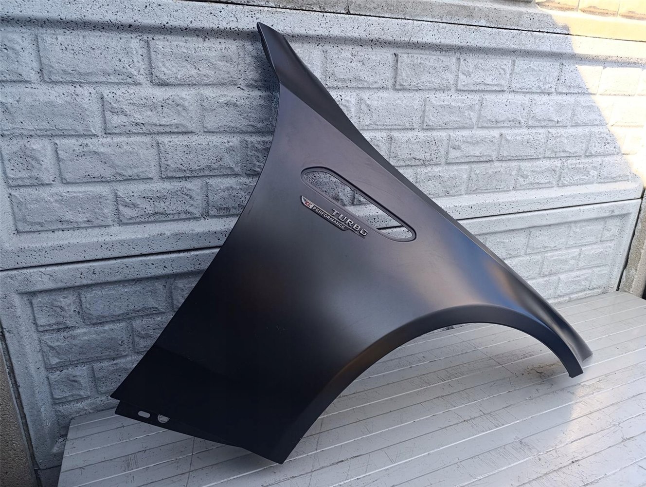 MERCEDES C KLASA AMG W206 C 63 C63 21-24 BŁOTNIK PRAWY PRZEDNI ORYGINAŁ (17400902558)