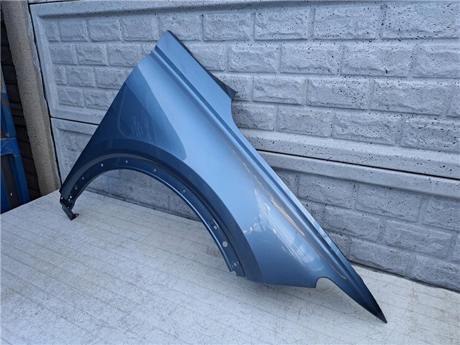 AUDI Q4 BŁOTNIK PRZEDNI PRAWY ORYGINAŁ (17414200204)