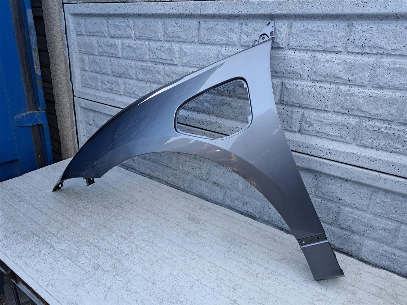 JAGUAR I PACE 2018-2022 BŁOTNIK LEWY PRZEDNI ORYGINAŁ (17414208524)