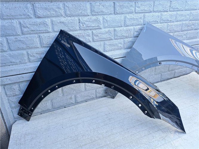 AUDI Q5 2 80A 2017- 2024 BŁOTNIK PRAWY PRZEDNI ORYGINAŁ (17414215297)