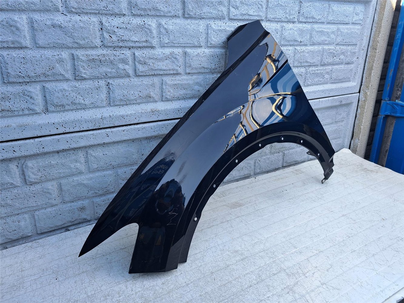 VW T ROC TROC T-ROC 17-24 BŁOTNIK LEWY PRZEDNI ORYGINAŁ (17414219330)