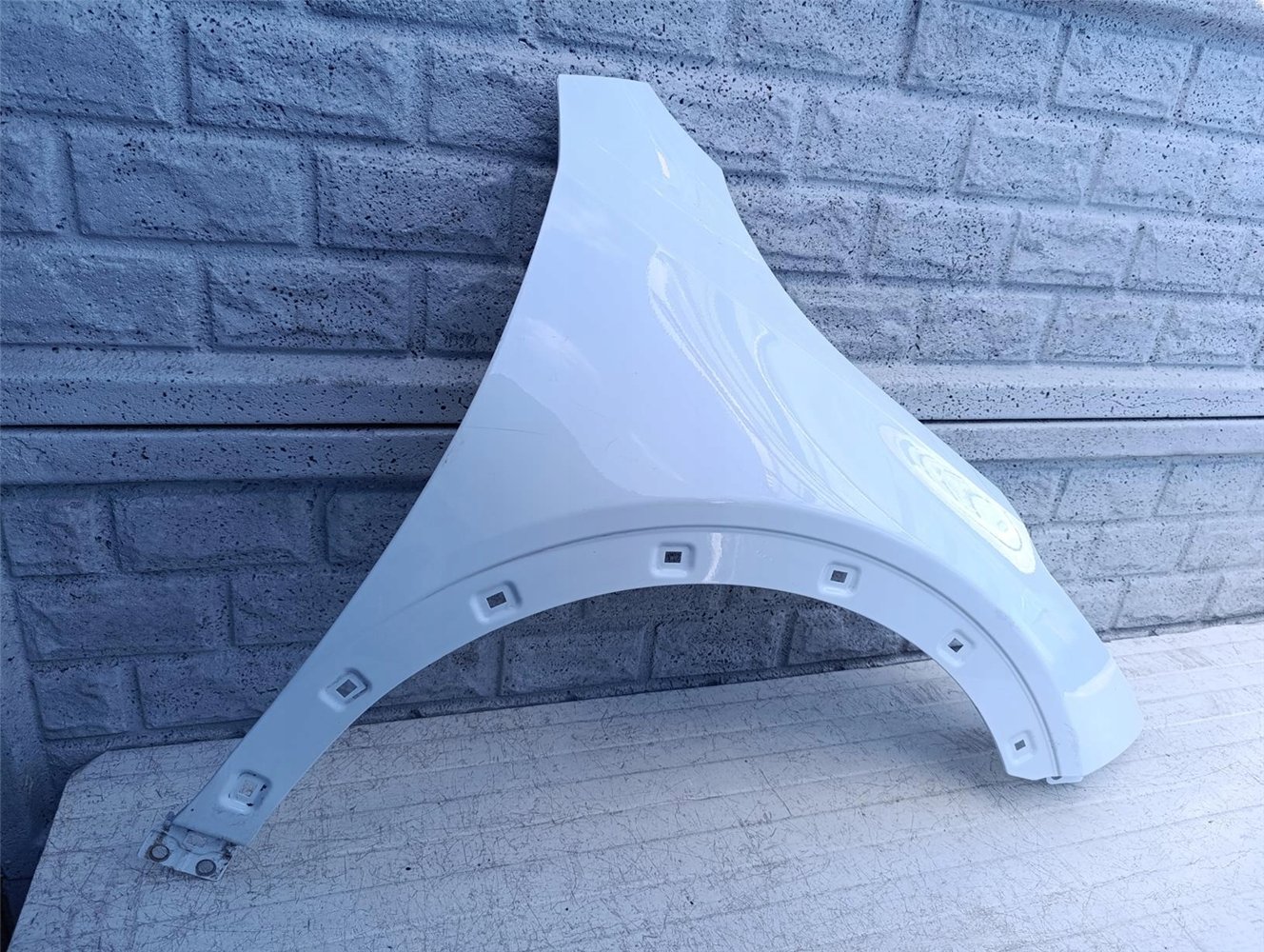 KIA X-CEED XCEED BŁOTNIK PRAWY PRZEDNI ORYGINAŁ (17414478114)