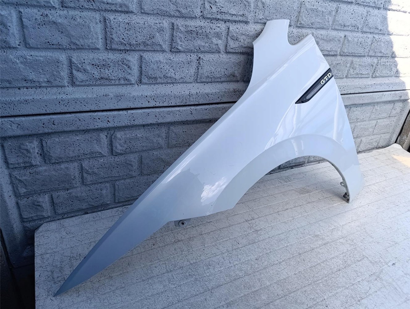 VW GOLF 8 VIII 2020- 2024 BŁOTNIK PRZEDNI LEWY ORYGINAŁ (17414499599)