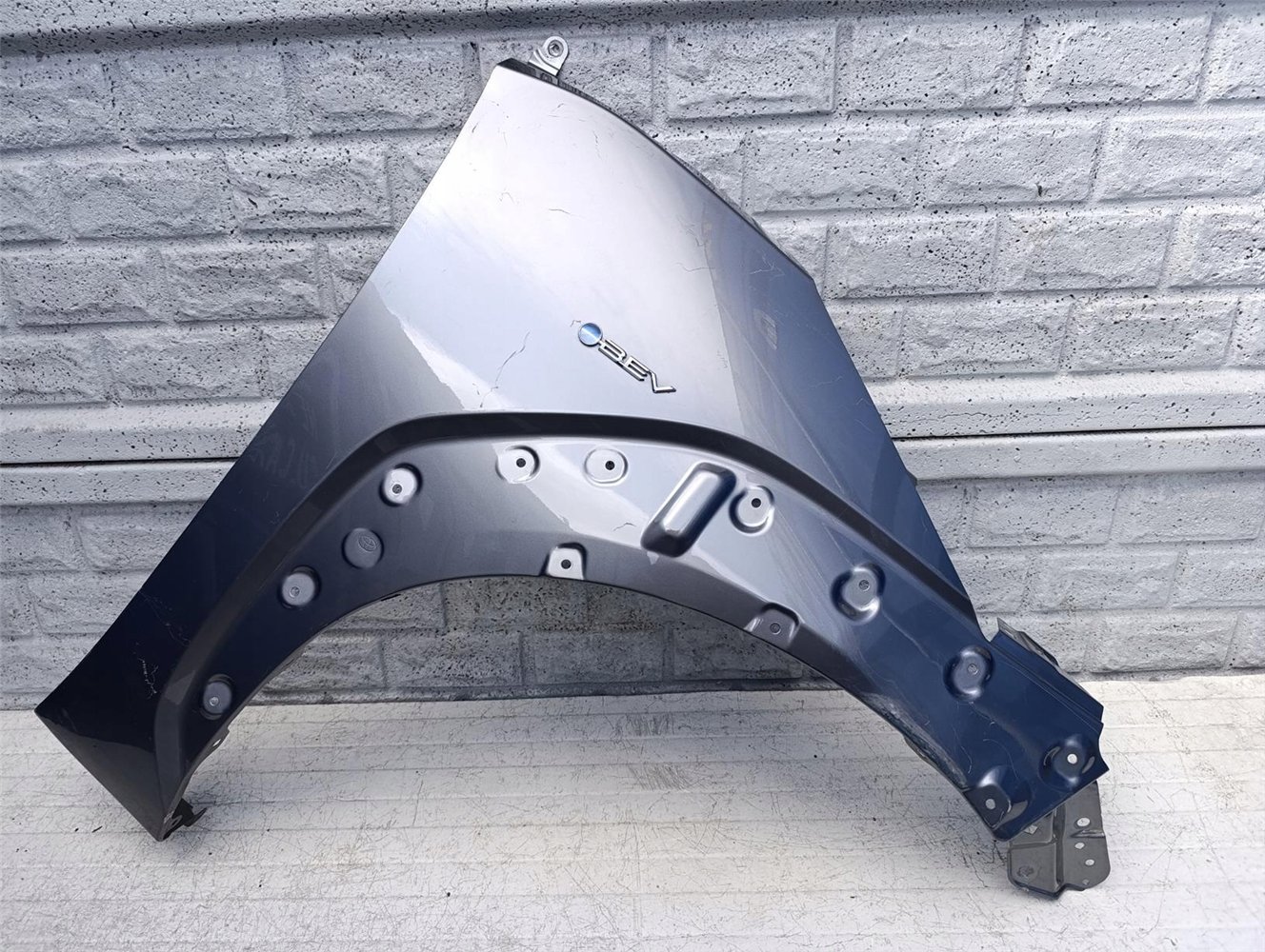 BŁOTNIK PRAWY PRZÓD TOYOTA BZ4X 22-24 ORYGINAŁ (17417776293)