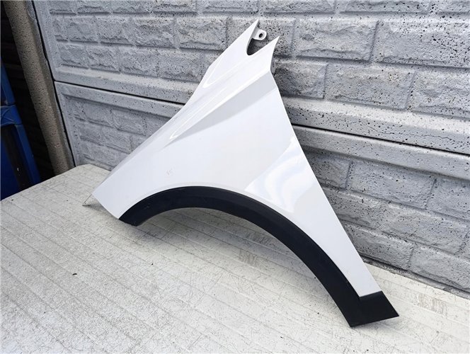 SEAT ARONA BŁOTNIK PRZEDNI LEWY ORYGINAŁ (17417785295)