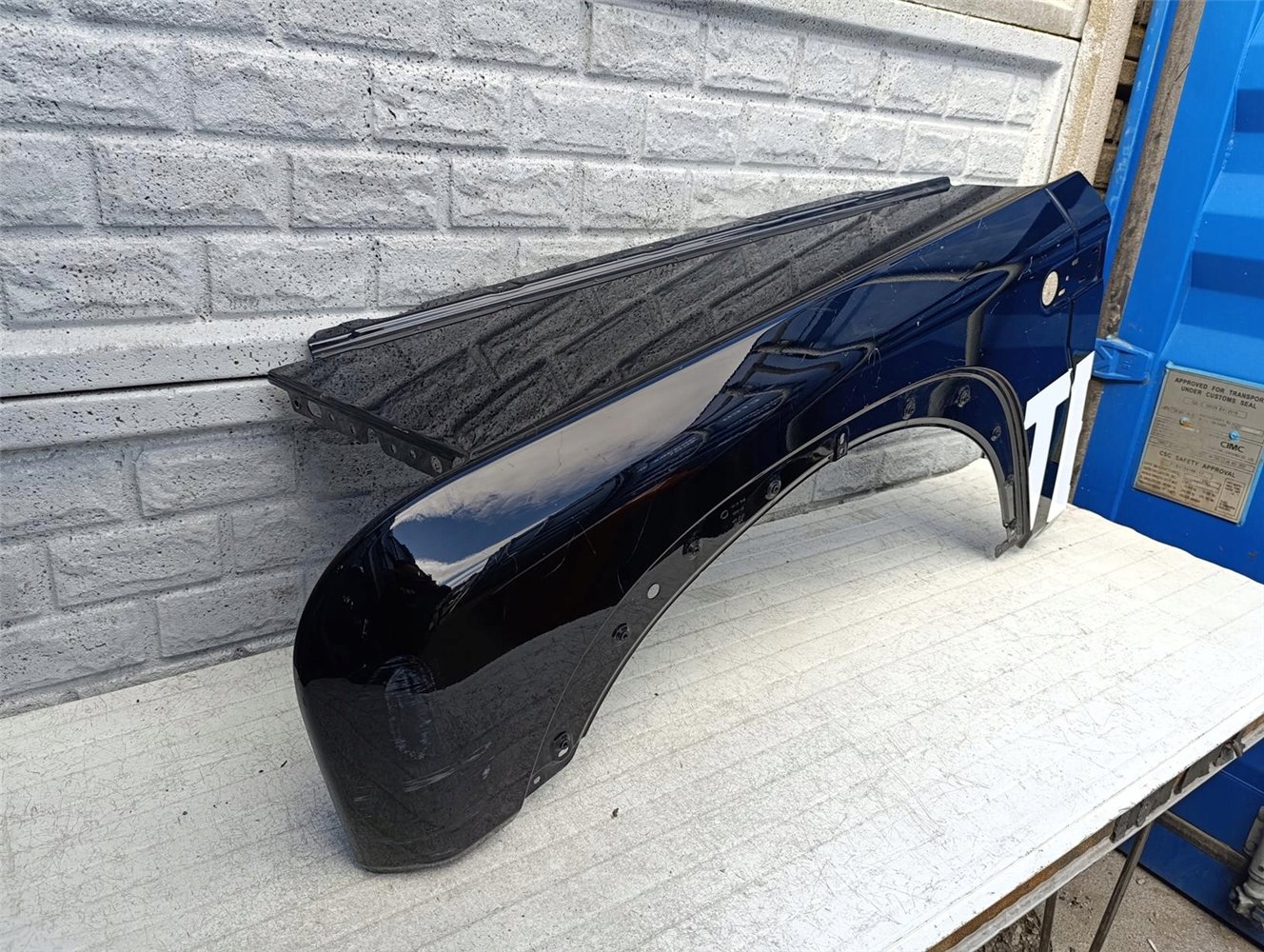 INEOS GRENADIER 2023- BŁOTNIK LEWY PRZÓD ORYGINAŁ (17417801589)