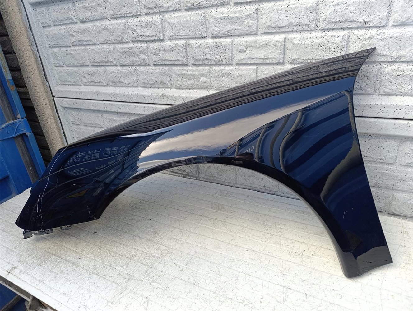 PORSCHE CARRERA 911 997 BŁOTNIK LEWY PRZEDNI ORYGINAŁ (17417827595)