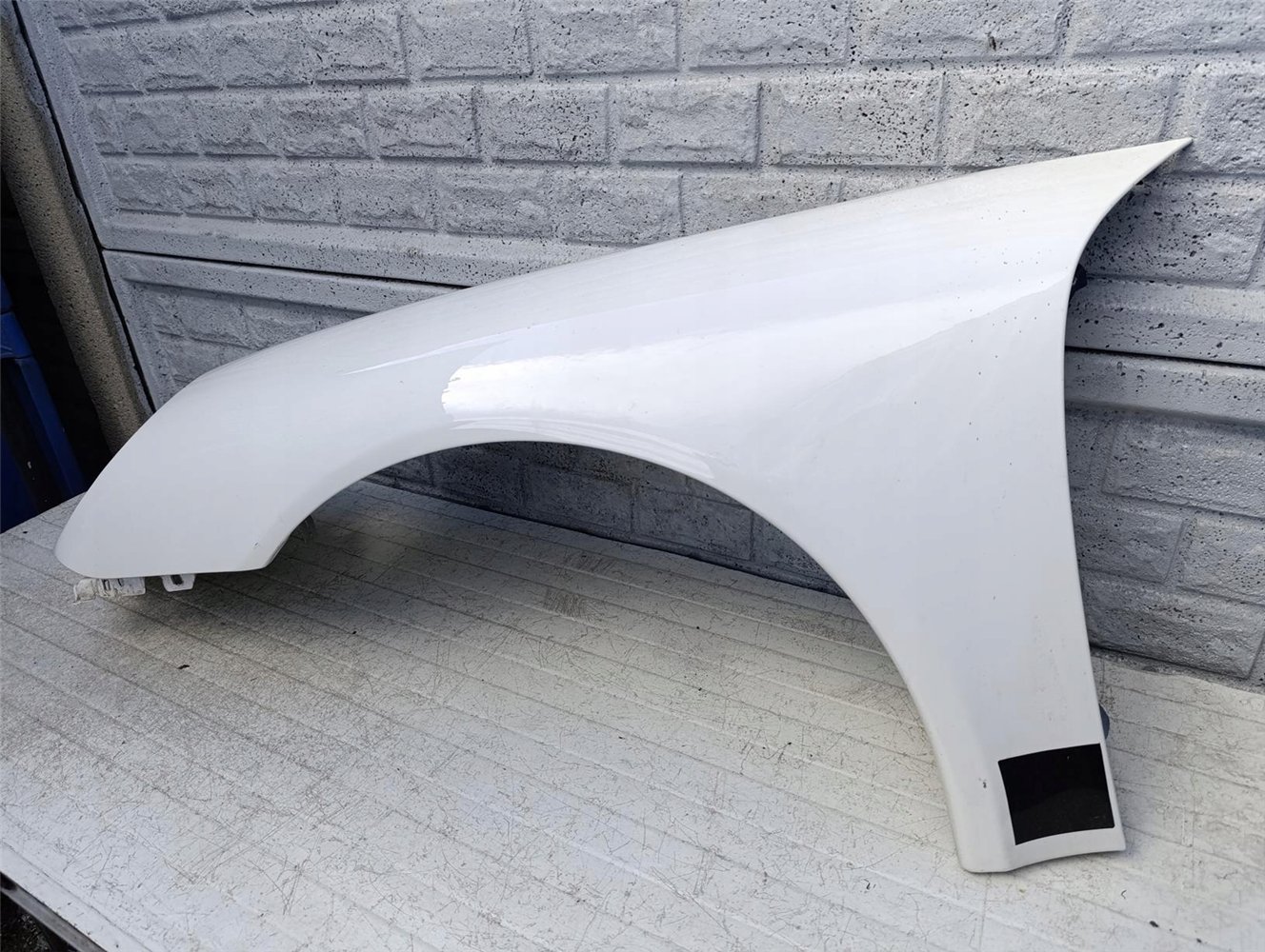 PORSCHE CARRERA 911 997 BŁOTNIK LEWY PRZEDNI ORYGINAŁ (17417829101)