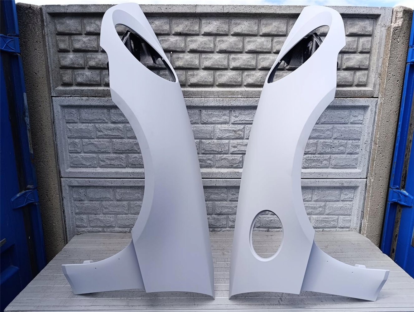 PORSCHE 911 992 ST CARBON BŁOTNIK PRAWY PRZÓD PRZEDNI PRAWY LEWY NOWY OM (17417832683)