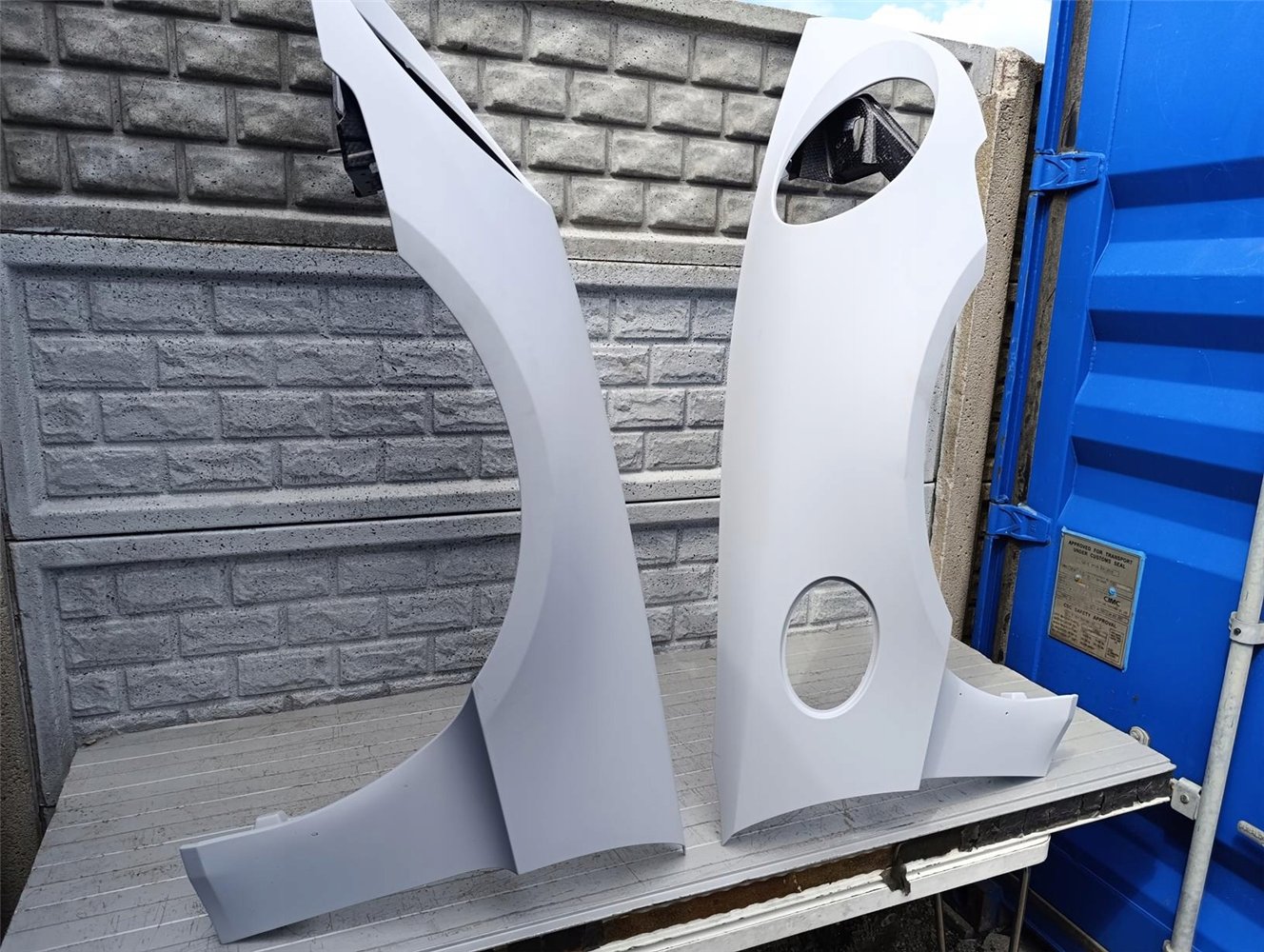 PORSCHE 911 992 ST CARBON BŁOTNIK PRAWY PRZÓD PRZEDNI PRAWY LEWY NOWY OM (17417832683)