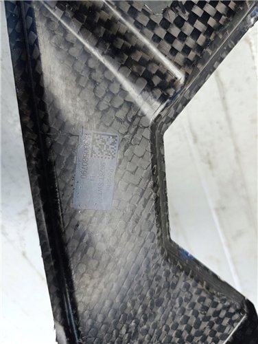 PORSCHE 911 992 ST CARBON BŁOTNIK PRAWY PRZÓD PRZEDNI PRAWY LEWY NOWY OM (17417832683)