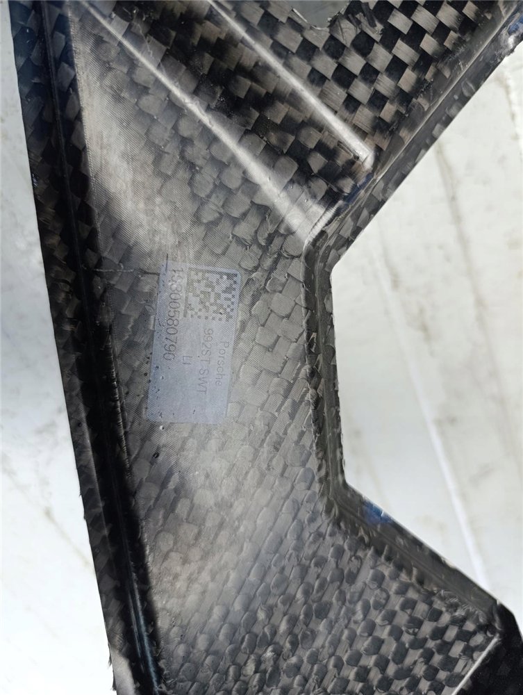 PORSCHE 911 992 ST CARBON BŁOTNIK PRAWY PRZÓD PRZEDNI PRAWY LEWY NOWY OM (17417832683)