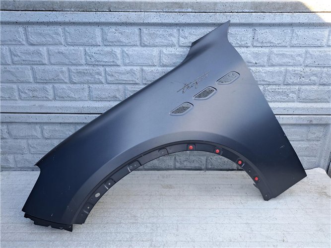 MASERATI GRECALE 22- BŁOTNIK LEWY PRZÓD ORYGINAŁ (17421168778)